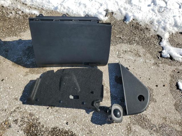 Chrysler 300 S Image 9