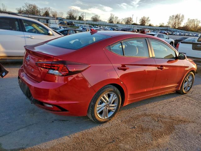 Hyundai ELANTRA Sel Image 13