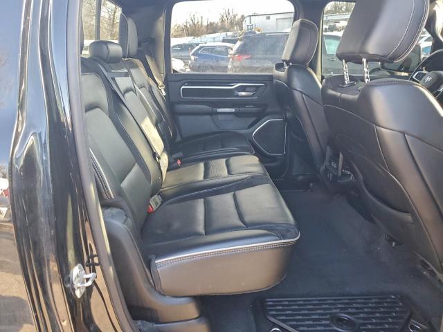 Ram 1500 Laramie Image 9