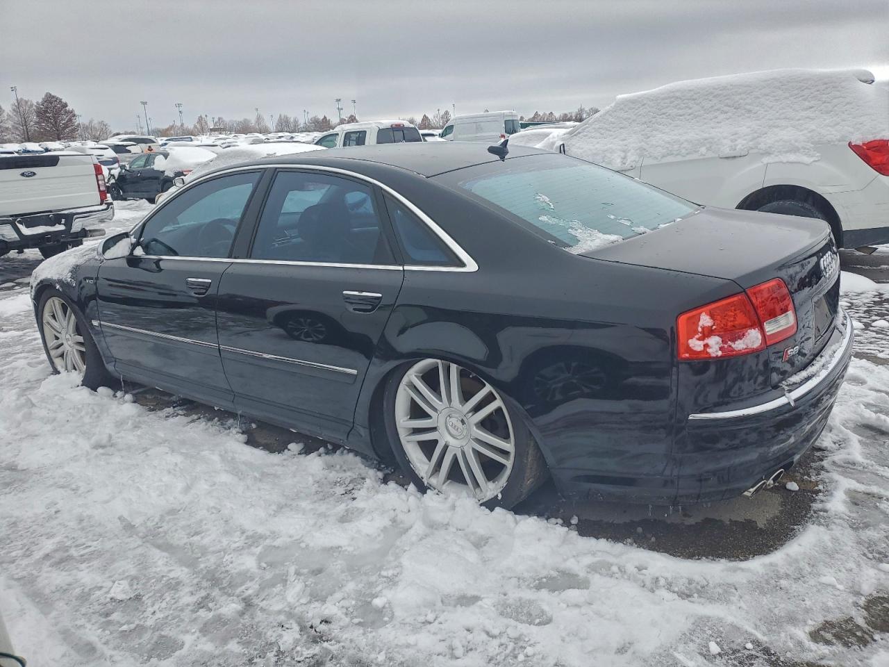 Audi S8 Quattro Image 3