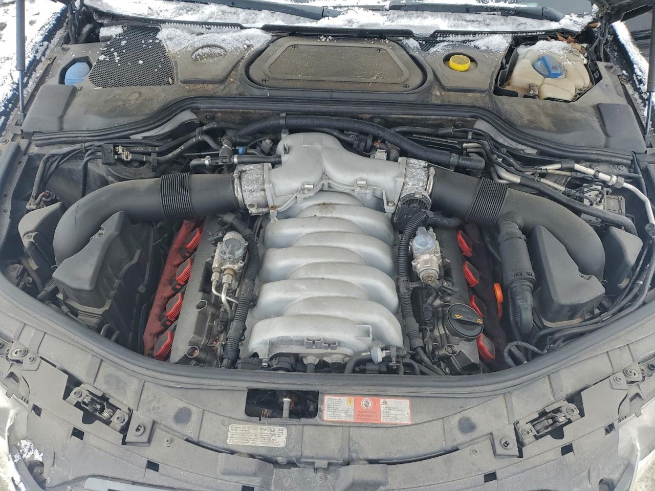 Audi S8 Quattro Image 8