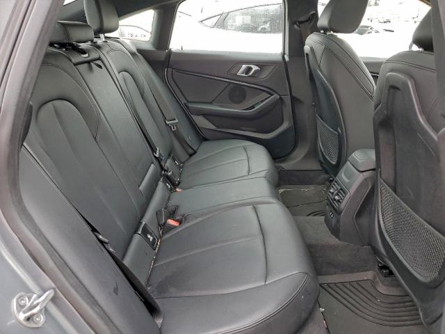 BMW 2 Series Image 3