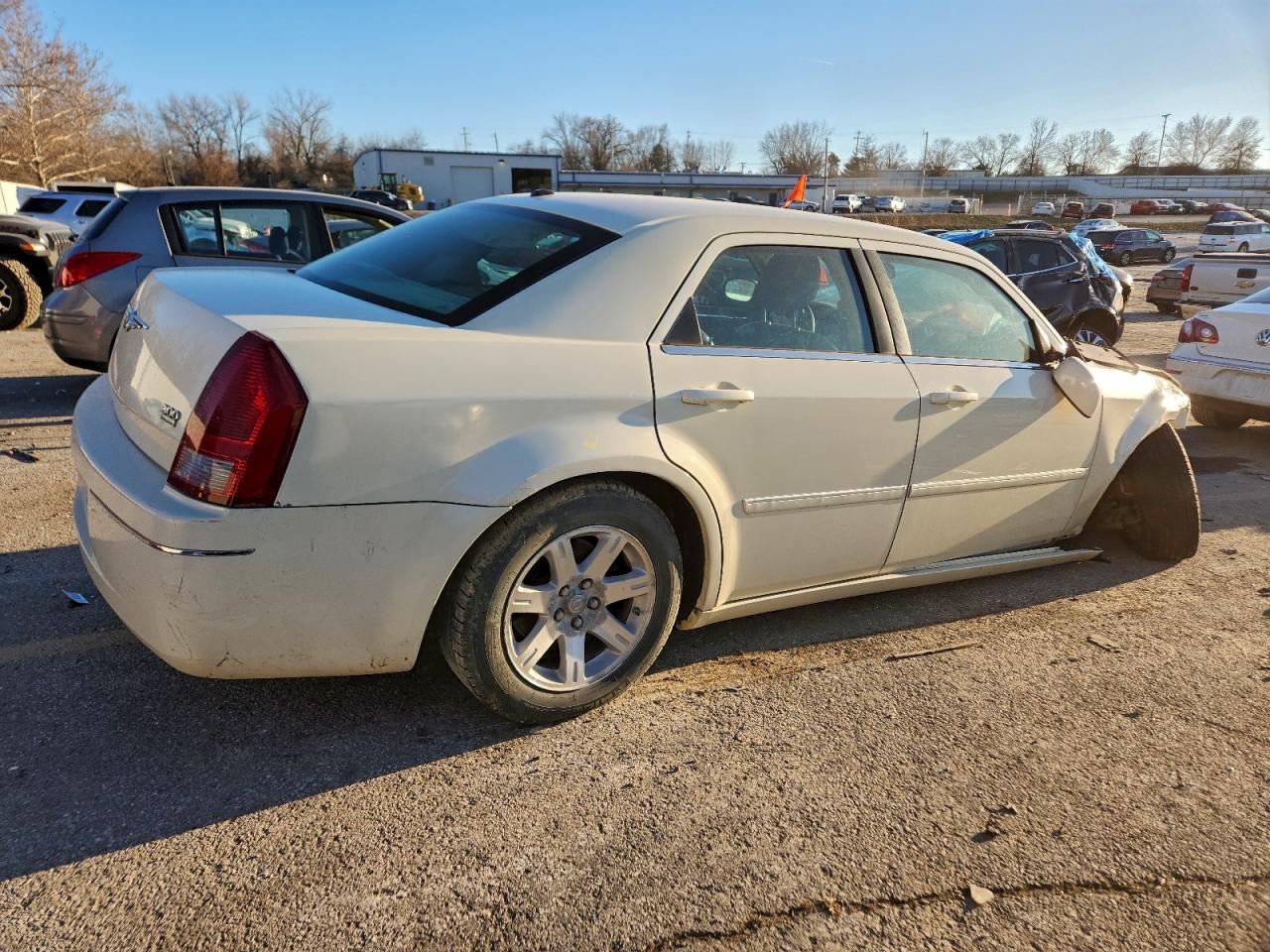 Chrysler 300 Touring Image 4