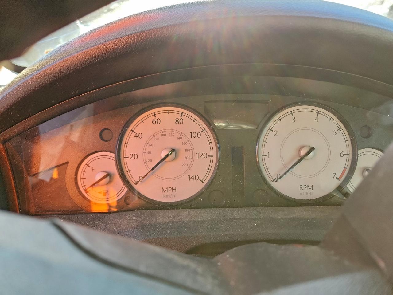 Chrysler 300 Touring Image 11