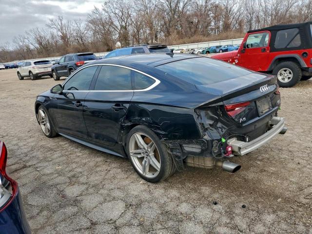 Audi A5 Premium Plus S-line Image 2