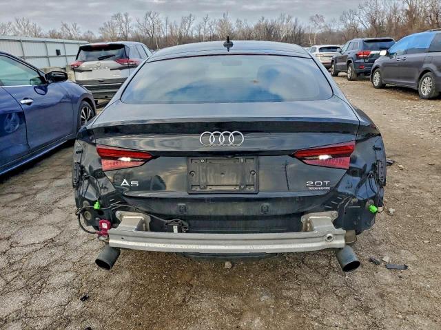 Audi A5 Premium Plus S-line Image 8