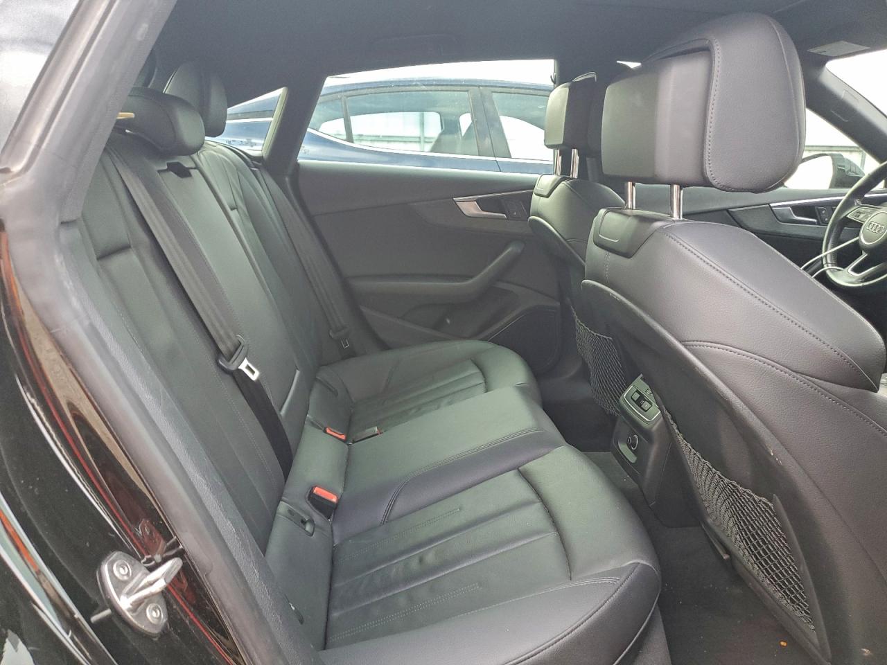 Audi A5 Premium Plus S-line Image 10