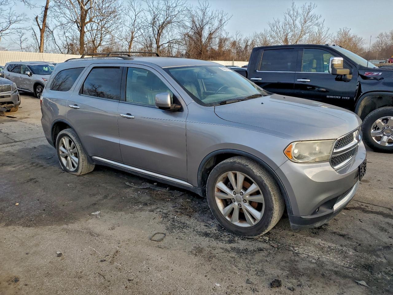 Dodge Durango Crew Image 2