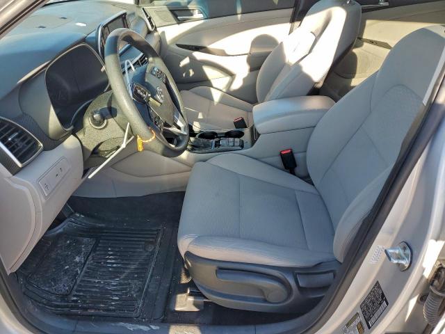 Hyundai TUCSON Se Image 11