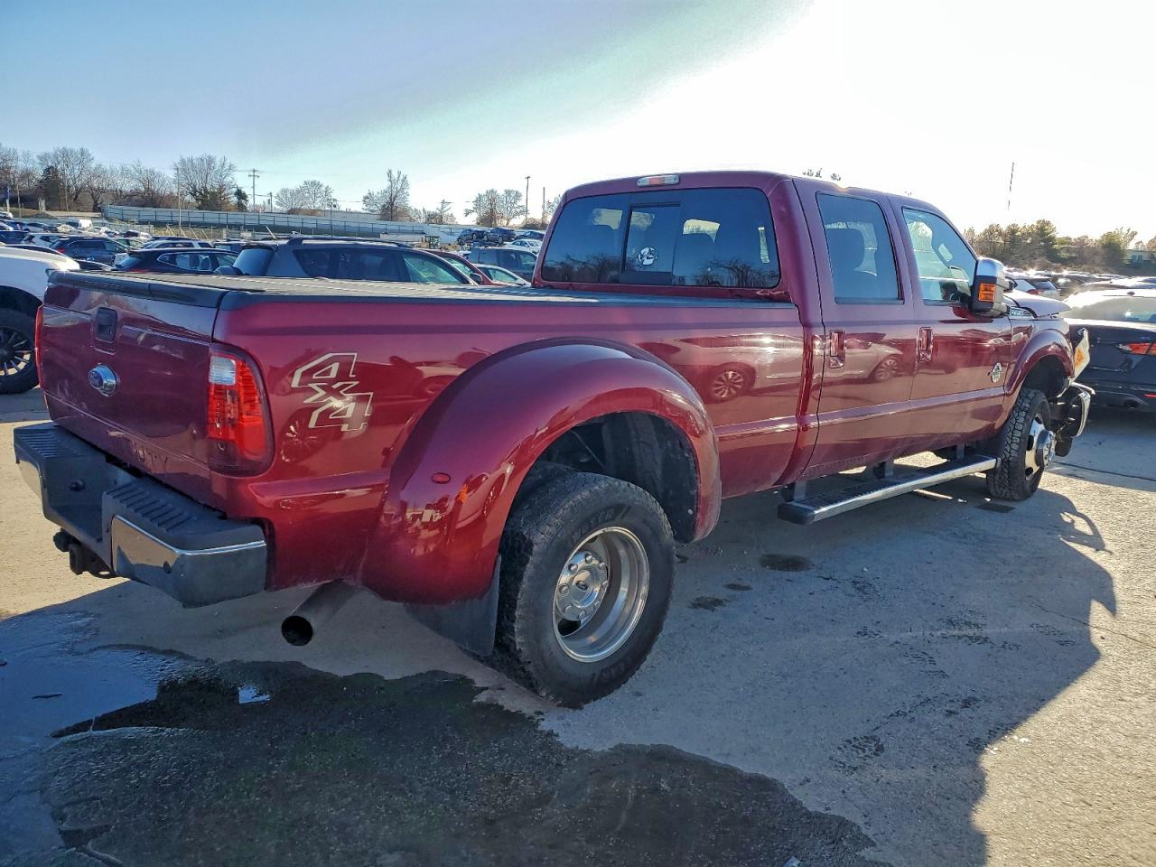 Ford F-350 Super Duty Image 4