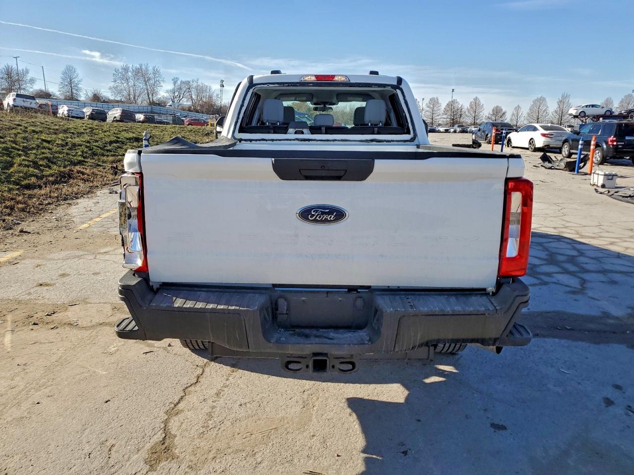 Ford F-250 Super Duty Image 2