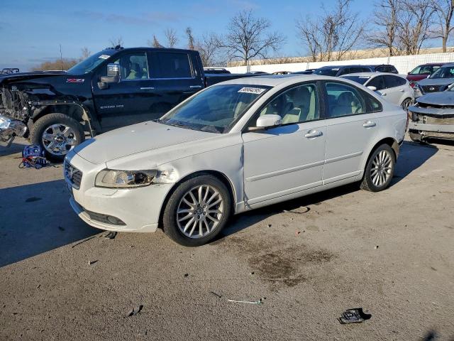  Salvage Volvo S40