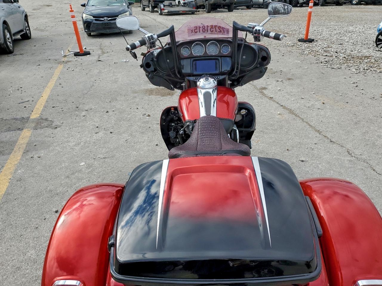 Harley-Davidson Flhtcutgse Image 2